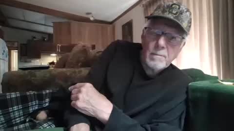 doingmyself69 online show from April 24, 1:29 am