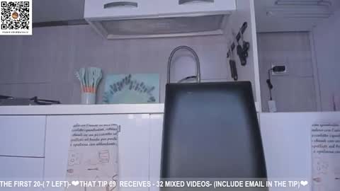 Snapshot of dolce4you69 chatting on February 13, 8:38 am Dea----IF YOU WANT TO SUPPORT ME -Purshase subscribtions scroll BIO THANK YOU LOVE - online show from February 13, 8:38 am