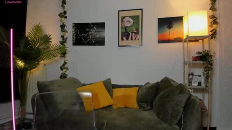 Betty online show from March 3, 5:20 am