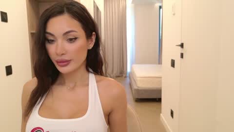 Lexi online show from September 11, 10:38 am