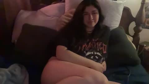 Doll online show from April 13, 5:44 am