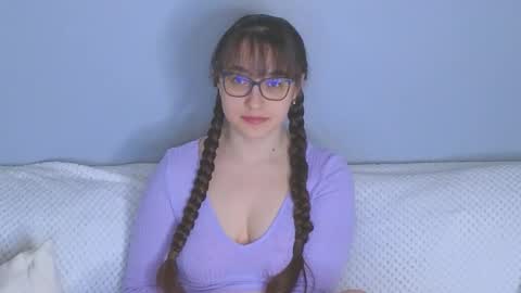 Tessa online show from March 4, 4:59 pm