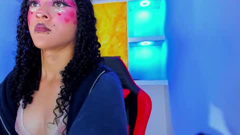 dolly_boob online show from February 12, 7:01 am