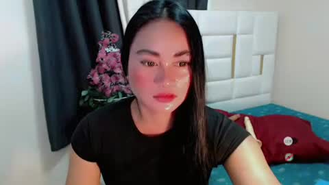 YUMEE online show from October 15, 9:43 am