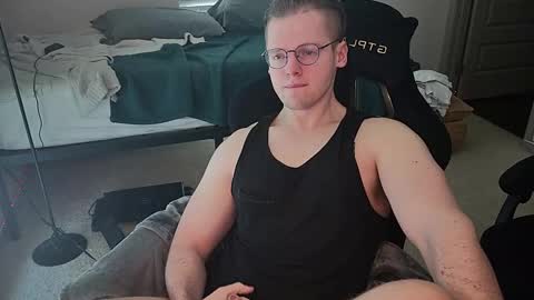 doloresman online show from March 17, 6:35 pm