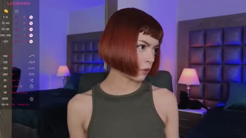 Dolly online show from November 7, 8:33 pm