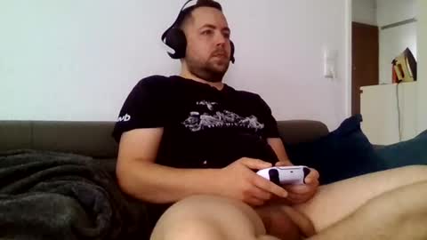 Snapshot of dombio_12 chatting on September 14, 1:12 pm dombio_12 online show from September 14, 1:12 pm