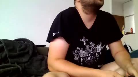 Snapshot of dombio_12 chatting on September 21, 11:36 am dombio_12 online show from September 21, 11:36 am