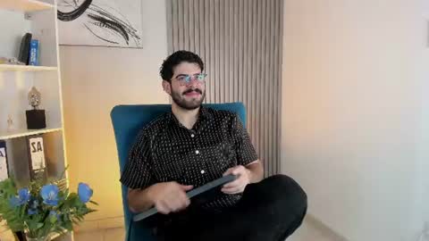 domboy  online show from June 30, 8:18 pm
