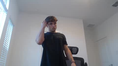 Dom online show from October 28, 9:49 pm