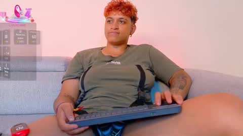 dominickjoness online show from March 27, 8:26 am