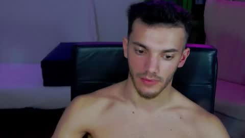 dominicvalente online show from November 17, 9:39 pm