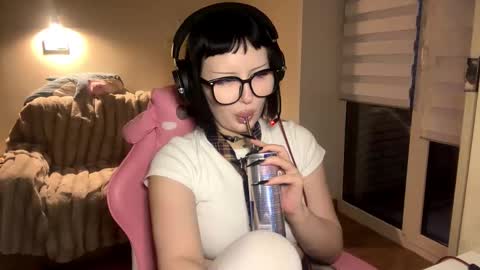 Cati online show from March 20, 12:54 pm