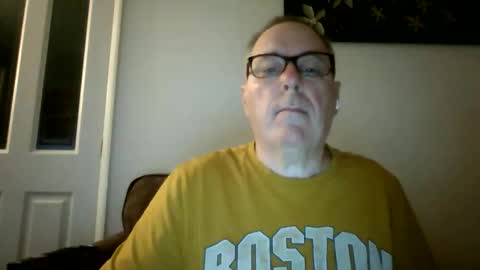 Snapshot of domjolly08 chatting on September 17, 9:29 pm David uk online show from September 17, 9:29 pm