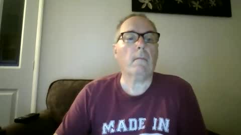 Snapshot of domjolly08 chatting on September 21, 9:19 pm David uk online show from September 21, 9:19 pm