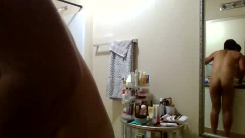 Snapshot of donlopez18 chatting on October 29, 4:09 pm donlopez18 online show from October 29, 4:09 pm