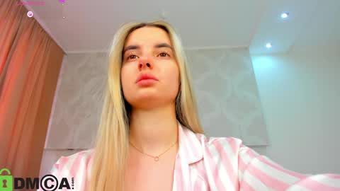 Donna On GMT2 Mon-Fri 3-9 AM online show from April 9, 4:49 am