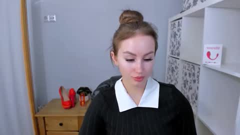 DonnaSensual online show from November 7, 3:58 pm