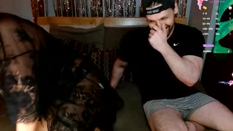 DontBeMina online show from March 24, 7:14 am