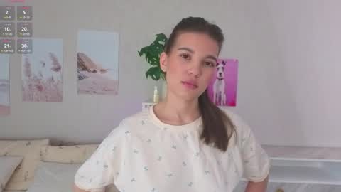 Kiki online show from April 2, 12:40 am