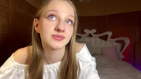 Anika online show from March 23, 4:45 pm