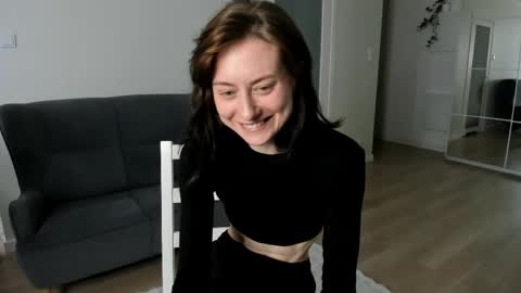 dormineaa online show from May 16, 10:36 am