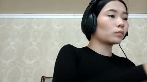 Snapshot of dorothygreene chatting on October 18, 11:25 am YuKi online show from October 18, 11:25 am
