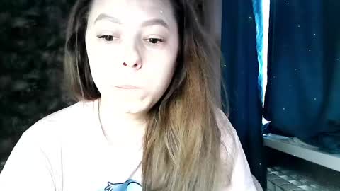 Dorrie Ann online show from April 4, 4:30 am