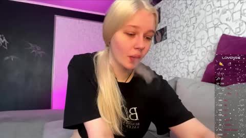 dory_liss online show from October 13, 5:42 am