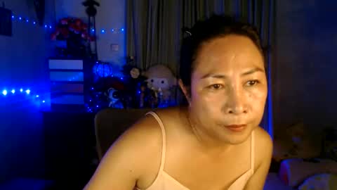 doyouwantme143 online show from June 5, 3:39 pm