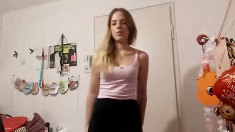 Emma online show from June 23, 4:13 pm