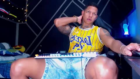 Drake online show from October 6, 4:19 am