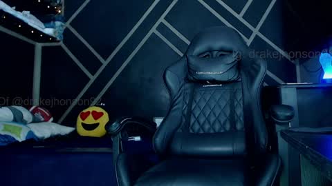 Drake online show from April 11, 6:40 am