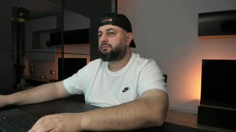 DravenPeak online show from April 15, 8:53 pm