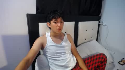 -- nicolle and jhon -- online show from February 13, 4:38 am