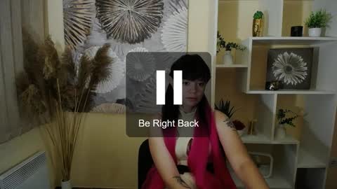 Snapshot of dream_caster_ chatting on October 16, 7:52 am dream caster online show from October 16, 7:52 am