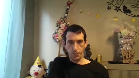 dreamguy38 online show from November 5, 8:16 am