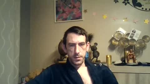 dreamguy38 online show from February 9, 3:43 am