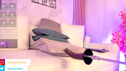Dream Matell online show from May 29, 6:33 am