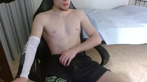 DreamBoy online show from September 19, 2:16 am