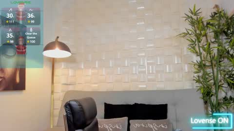 cris online show from January 25, 1:43 am