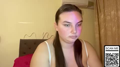 Mila online show from October 5, 4:36 pm