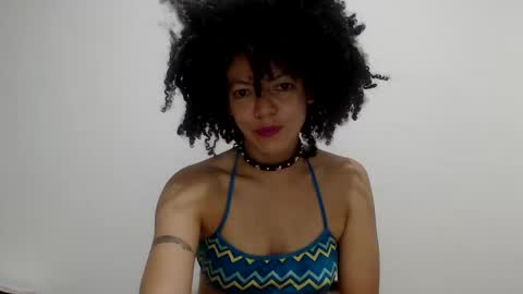 DreamyLatina online show from February 7, 9:37 am