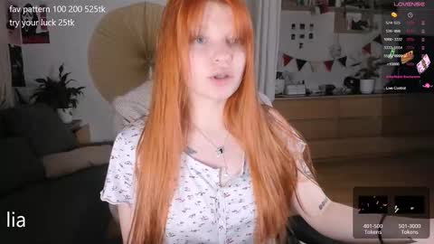 my name is Lia online show from November 20, 10:18 pm