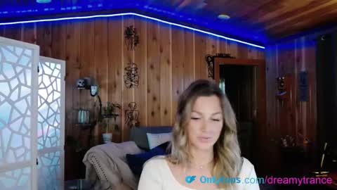 DreamyTrance online show from April 6, 6:53 pm