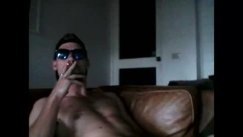 Snapshot of drejjj3000 chatting on February 13, 6:52 am drejjj3000 online show from February 13, 6:52 am