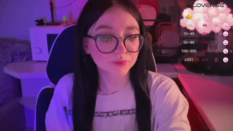 Tara  Sonny online show from March 10, 12:38 pm