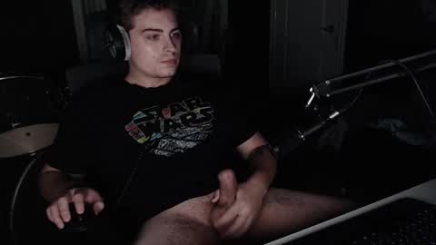 dripsaucenocap online show from November 28, 6:04 pm