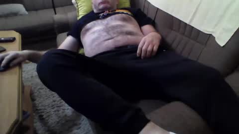 Snapshot of drkadzia chatting on February 23, 8:44 pm johnny online show from February 23, 8:44 pm