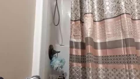 droc1824 online show from November 26, 10:50 pm